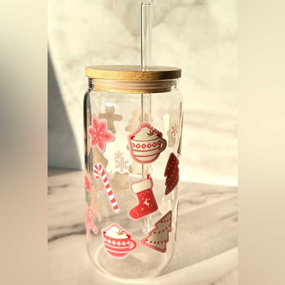 Festive Holiday Glass Tumbler with Straw